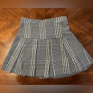 Pleated plaid skirt